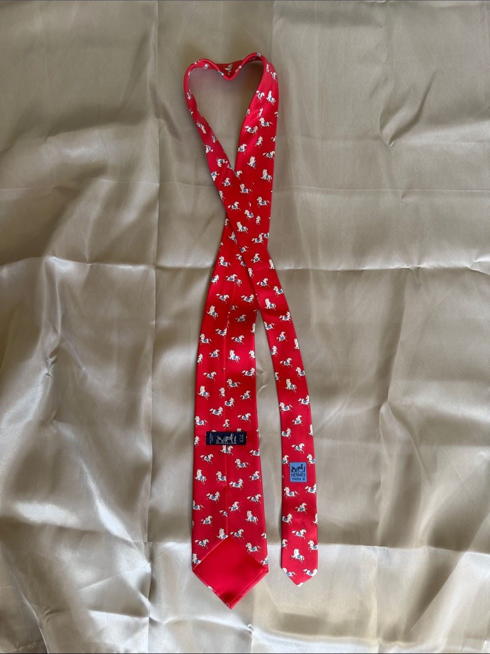 Hermes Red Silk Tie and Scarf Twilly Set with White Horse Motif - Picture 5 of 7